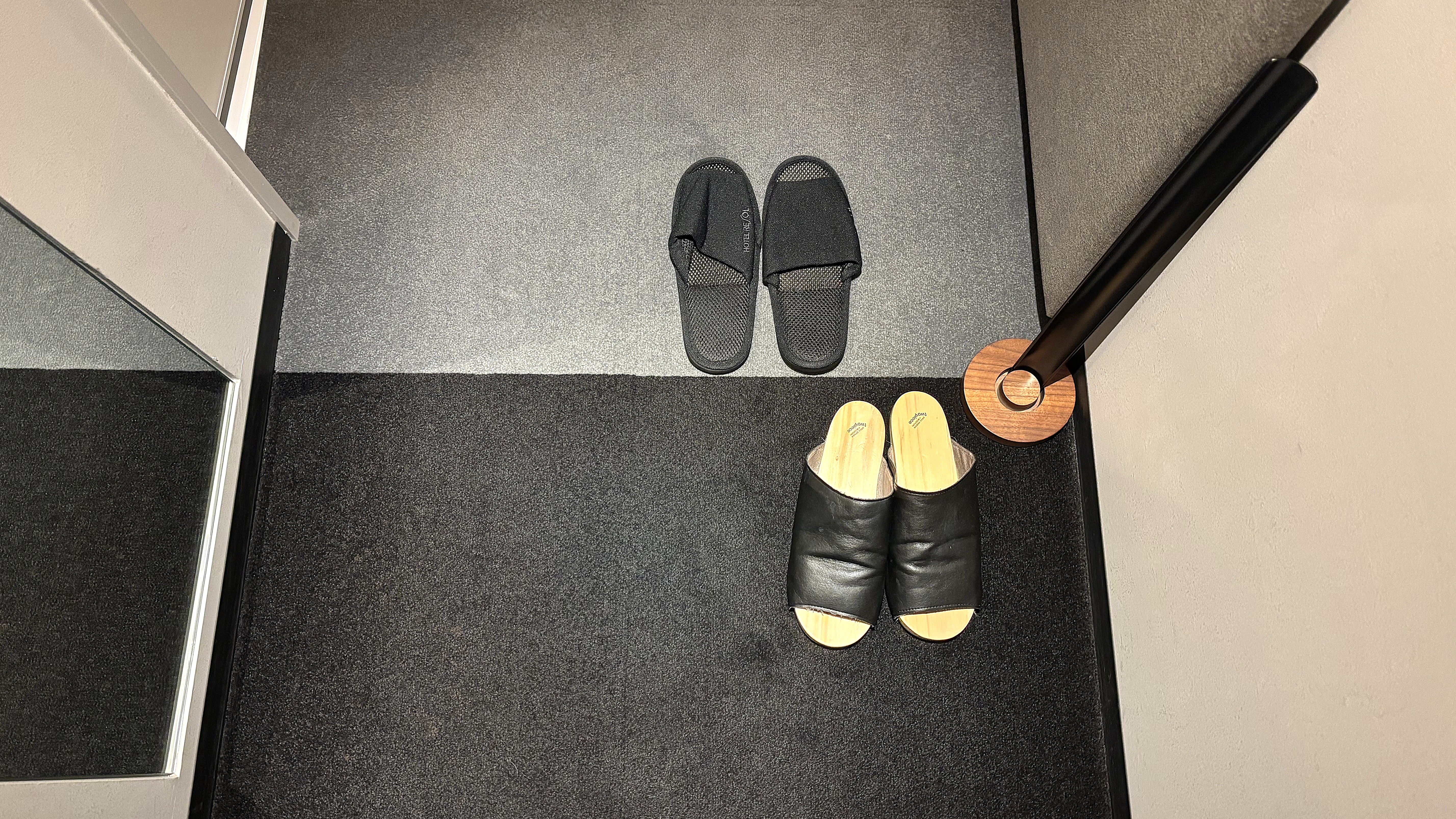 シューズオフ