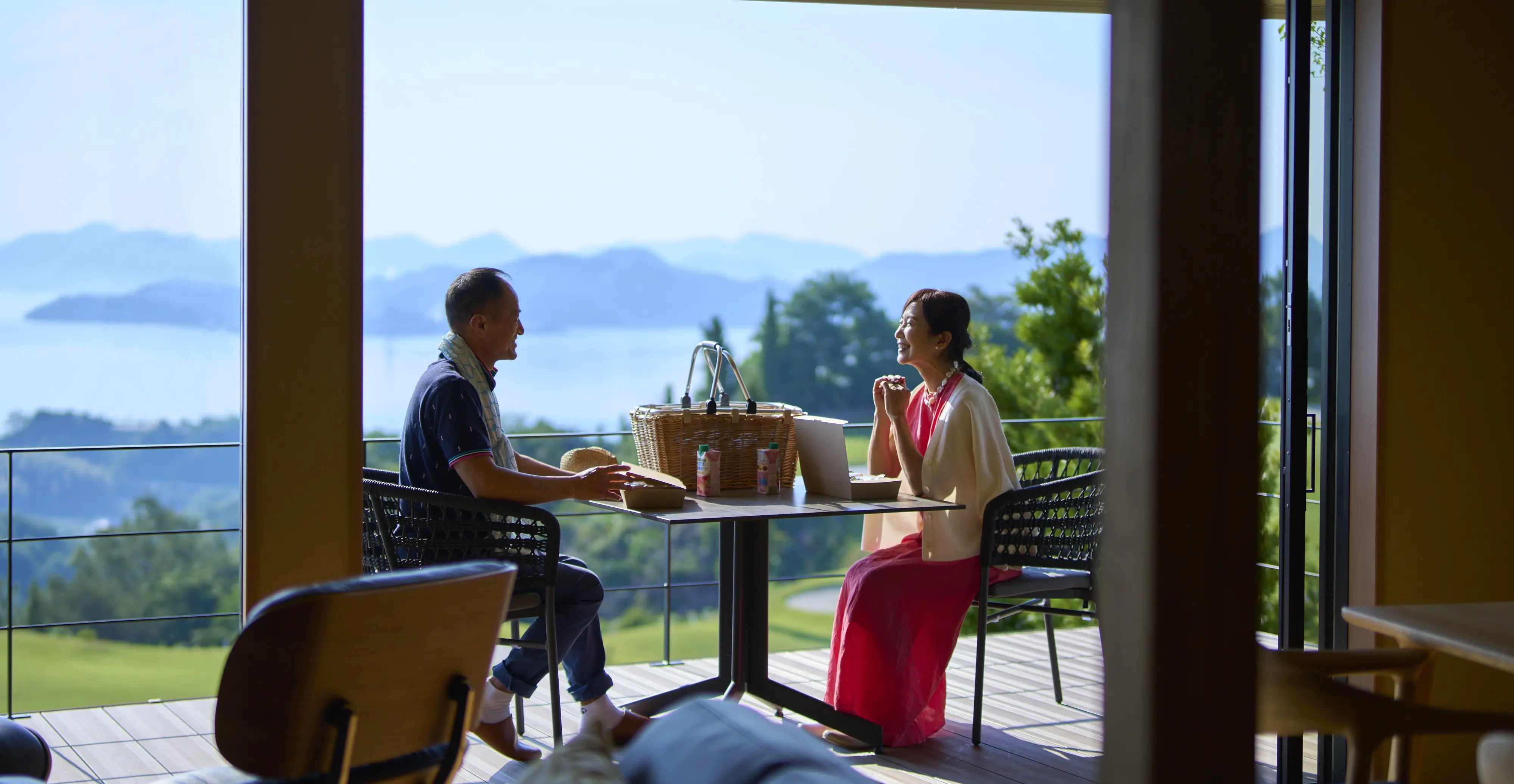 リソルホールディングス メインヒーロー画像