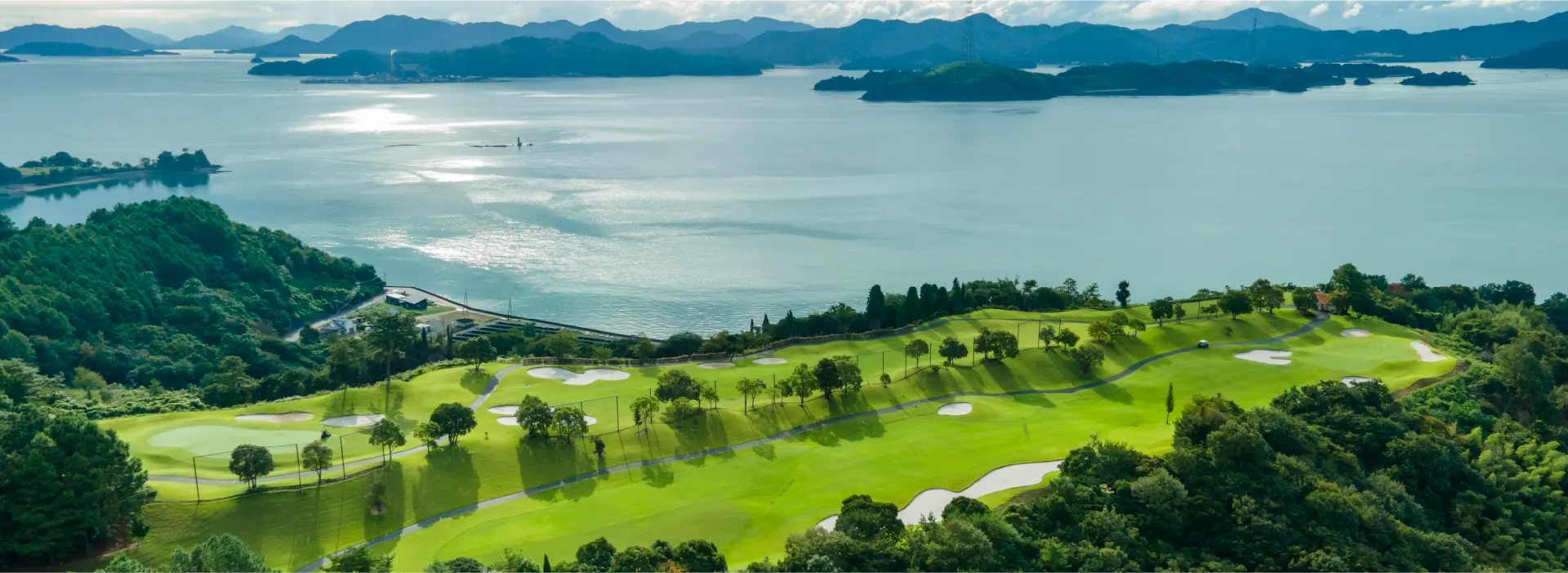 ゴルフ場 ヒーロー画像