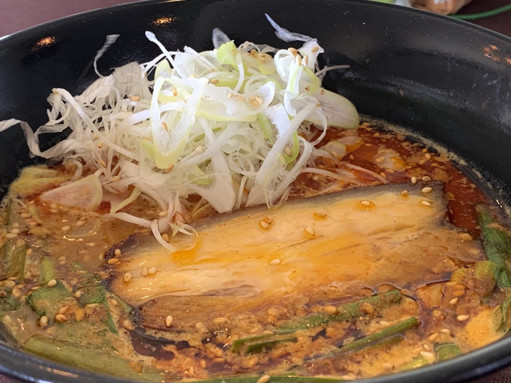 カレーたんたん麺と選べるミニ丼セット