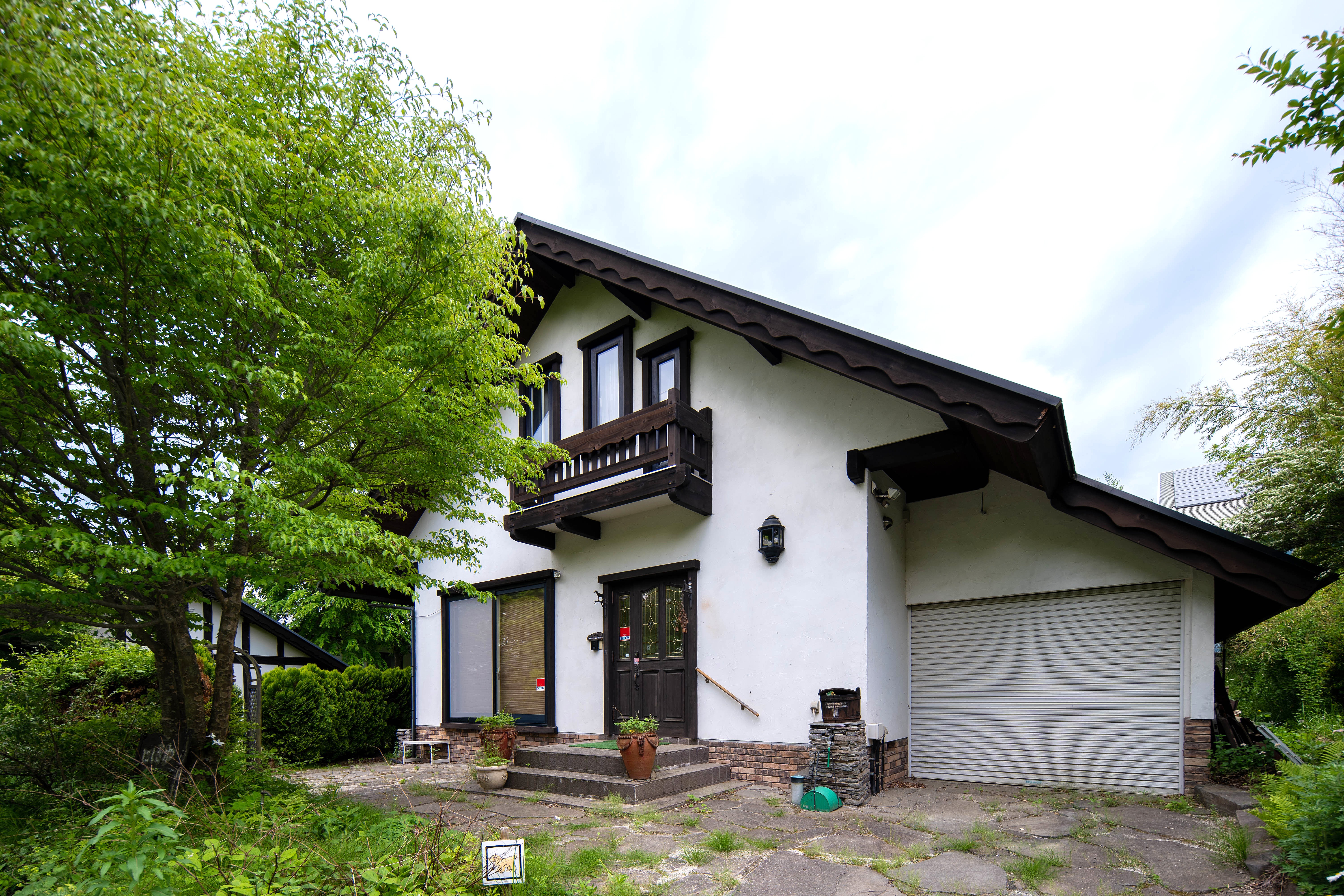 スイートヴィラ マンスリー アンジュール小淵沢高原①