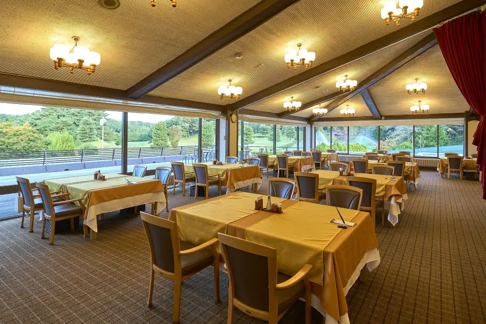 直営レストラン