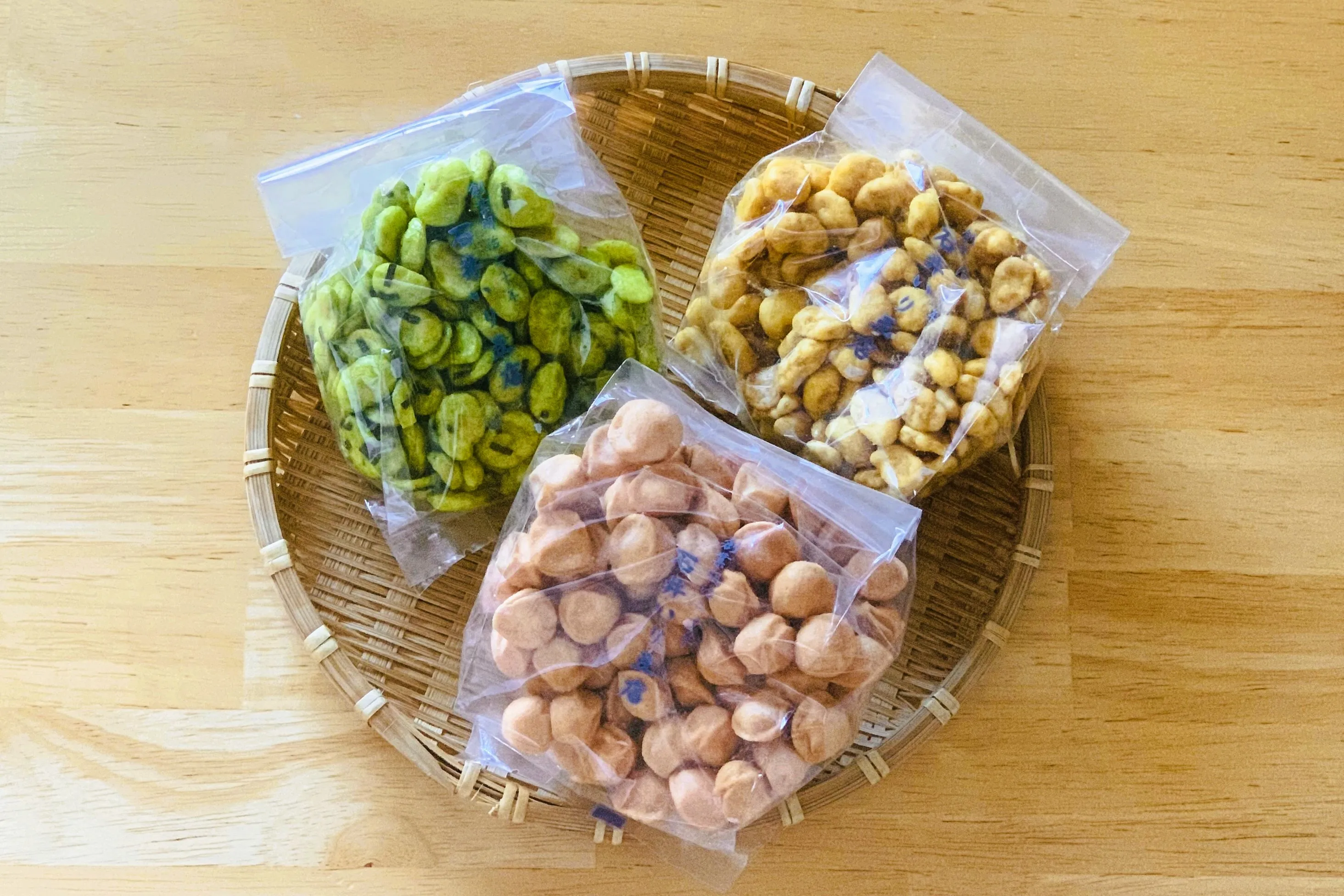 豆菓子の写真